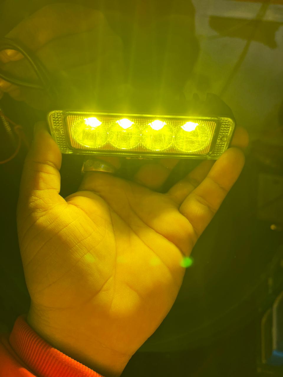 HJG 4 led flash yellow colour fog light with switch (1 piece)