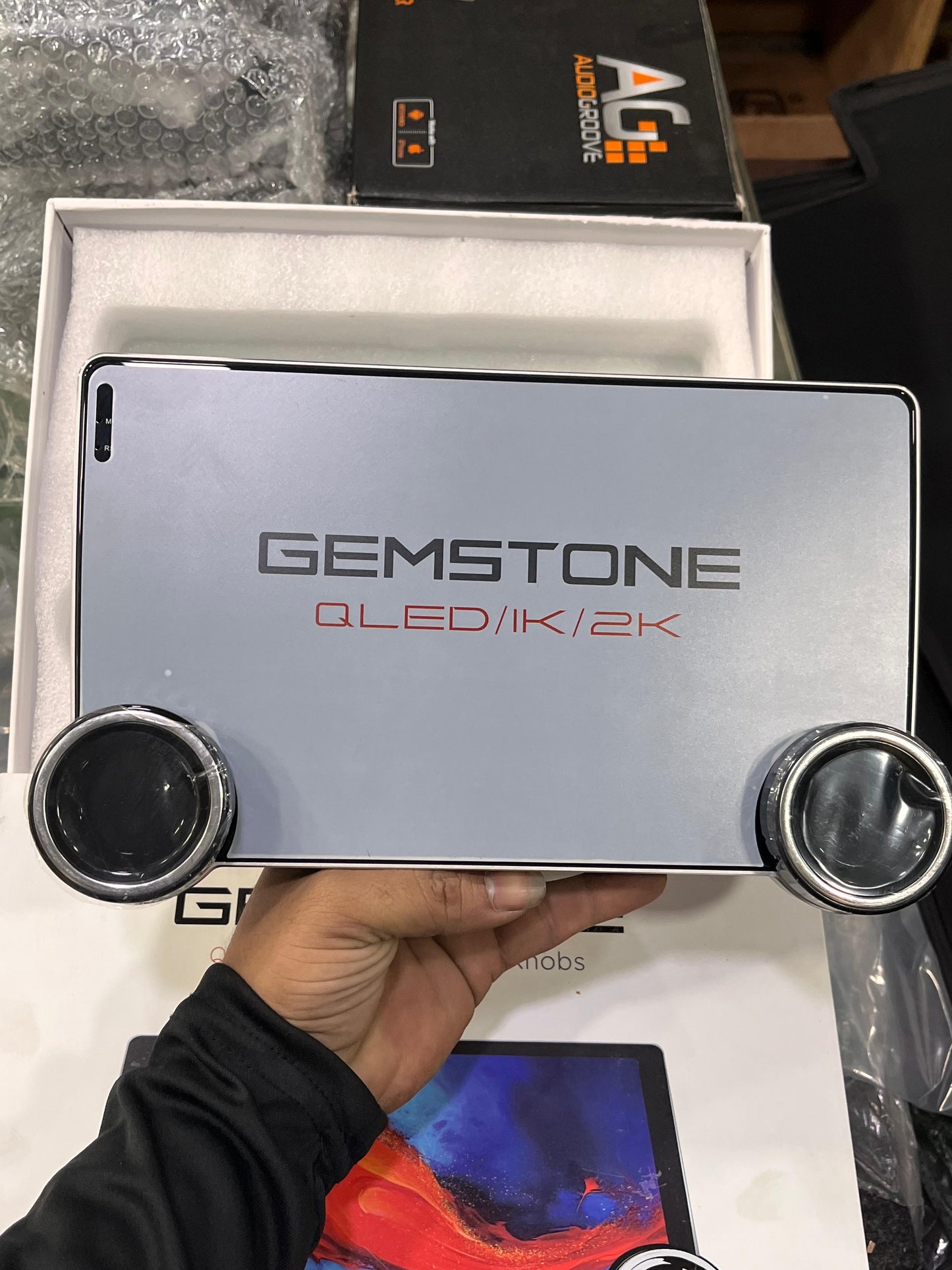 Gemstone 10.1 inches car Android sterio music system player (4gb + 64gb)