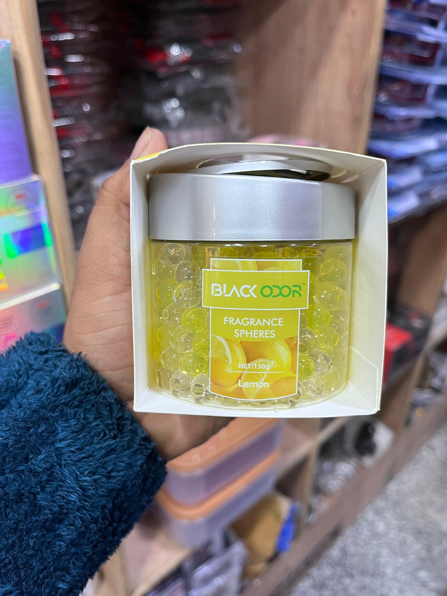 Black odor car perfume lemon flavor