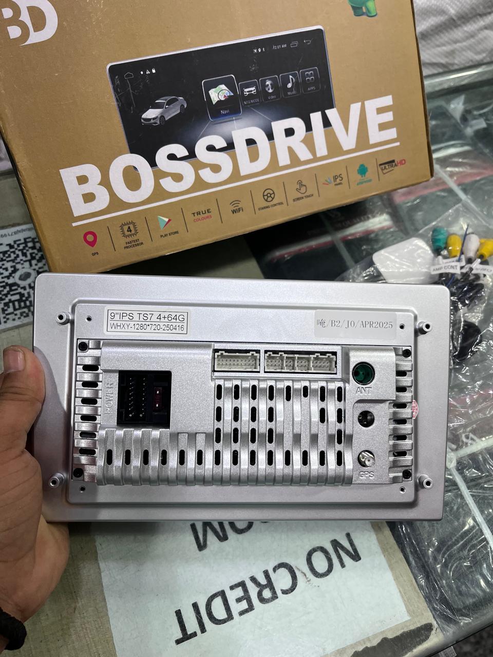 Boss drive 4gb ram 64 gb rom Android player for car (1 year guarantee)