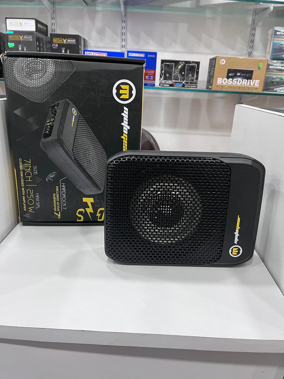 Motogear understand woofer 7inch with 2 year guarantee