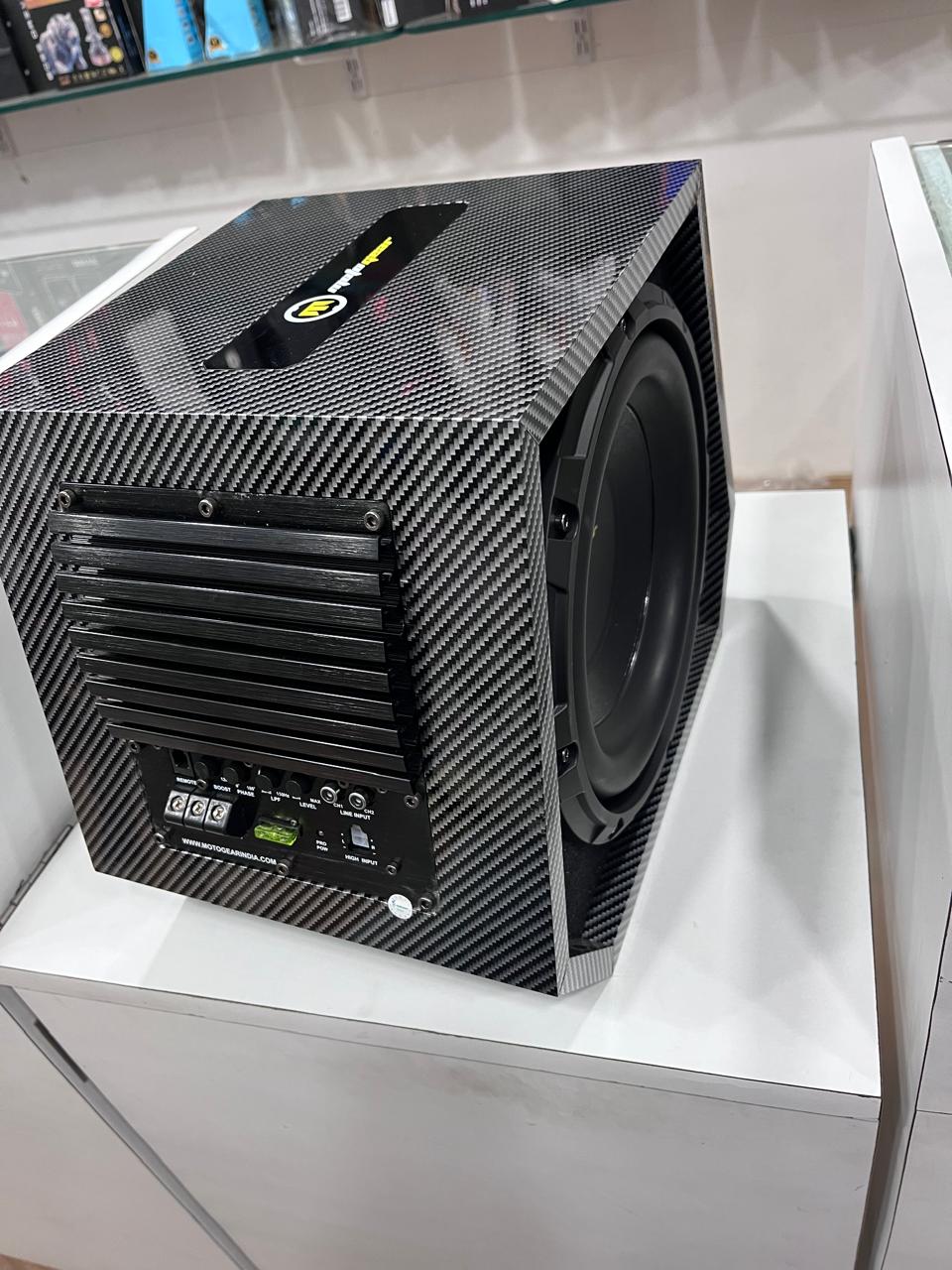 Motogear megablast 10inch dual woofer enclosure 1 year guarantee