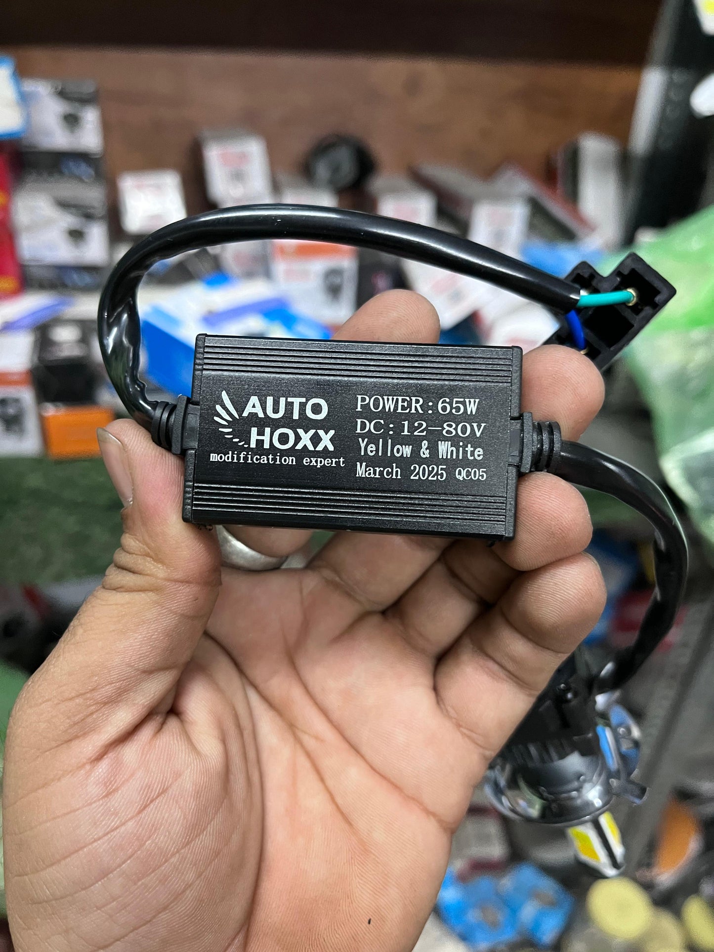Autohoxx 65w dual colour led headlight (1 piece)