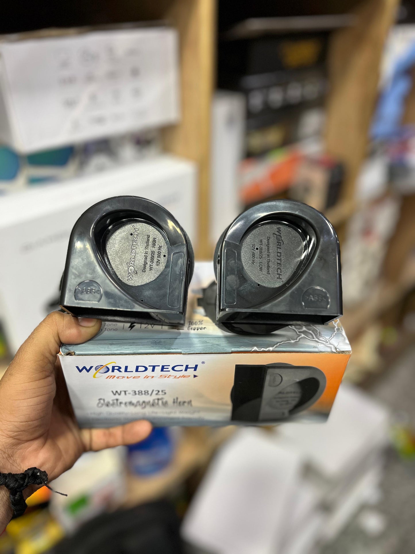 Worldtech WT-388/25 waterproof car horn (set of 2)