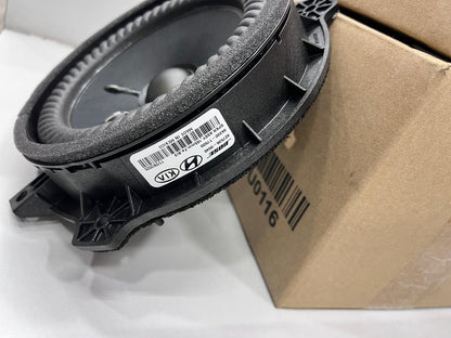 Creta top modal Bose speaker Hyundai geninue (1 piece)